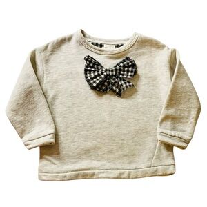 Zara sz 4 sweatshirt with a gingham bow
